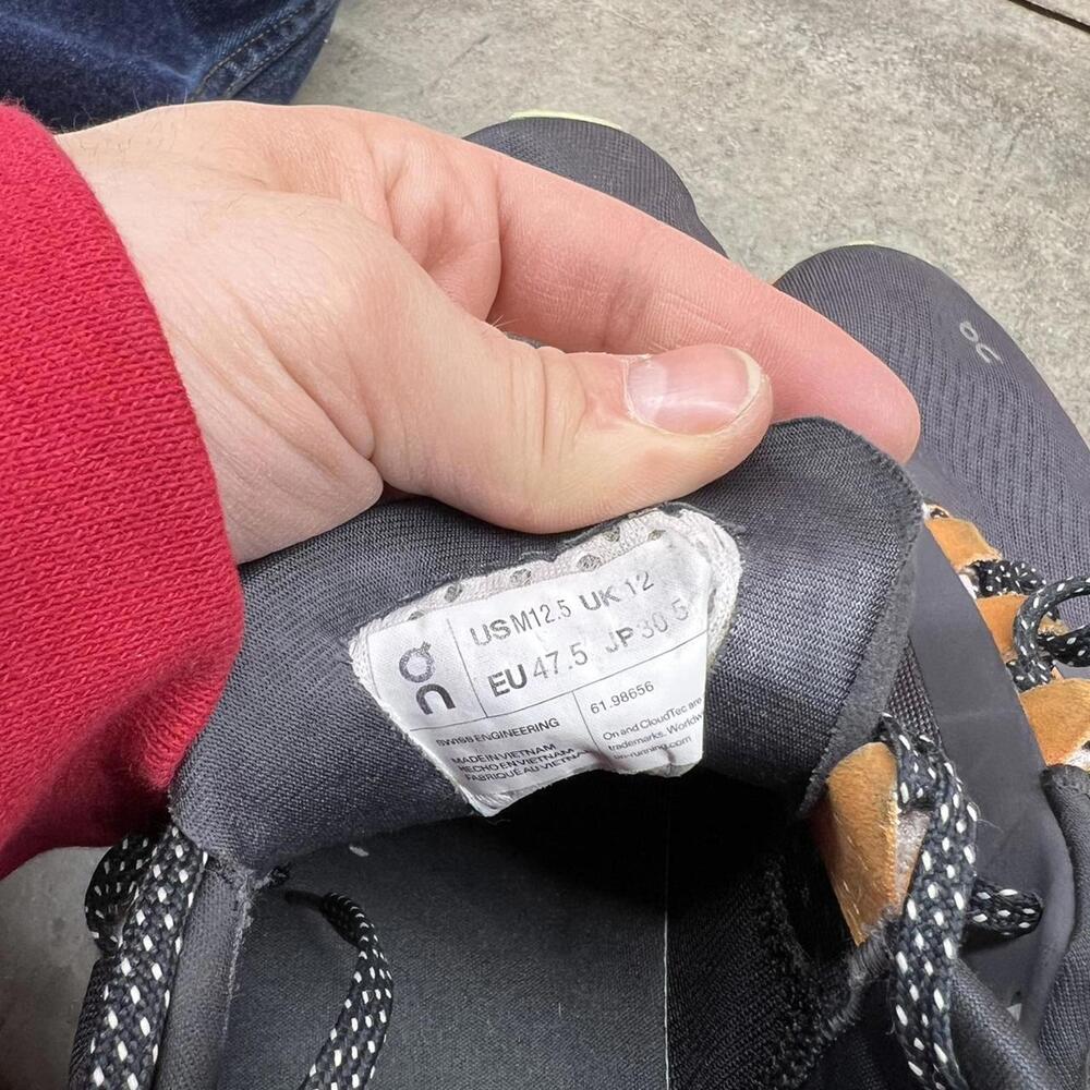 On Running Cloudmonster Eclipse Turmeric low top … - image 6